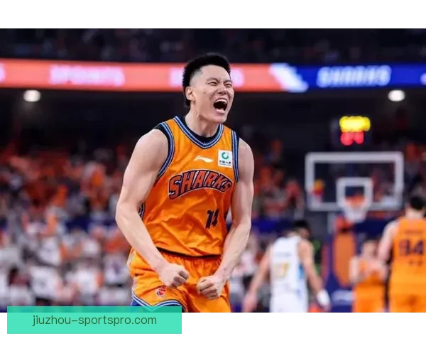 李弘权带领上海豪取十五连胜史密斯绝杀深圳连胜九场